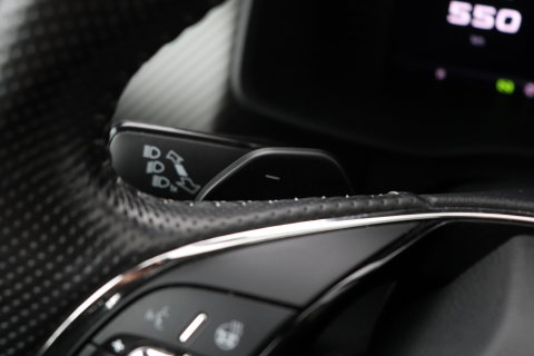Škoda Kodiaq 1.5 TSI Sportline Business 7p. | Panoramadak | ACC | Trekhaak | Keyless | Stoel+Stuurverwarming | Camera | Lane Assist