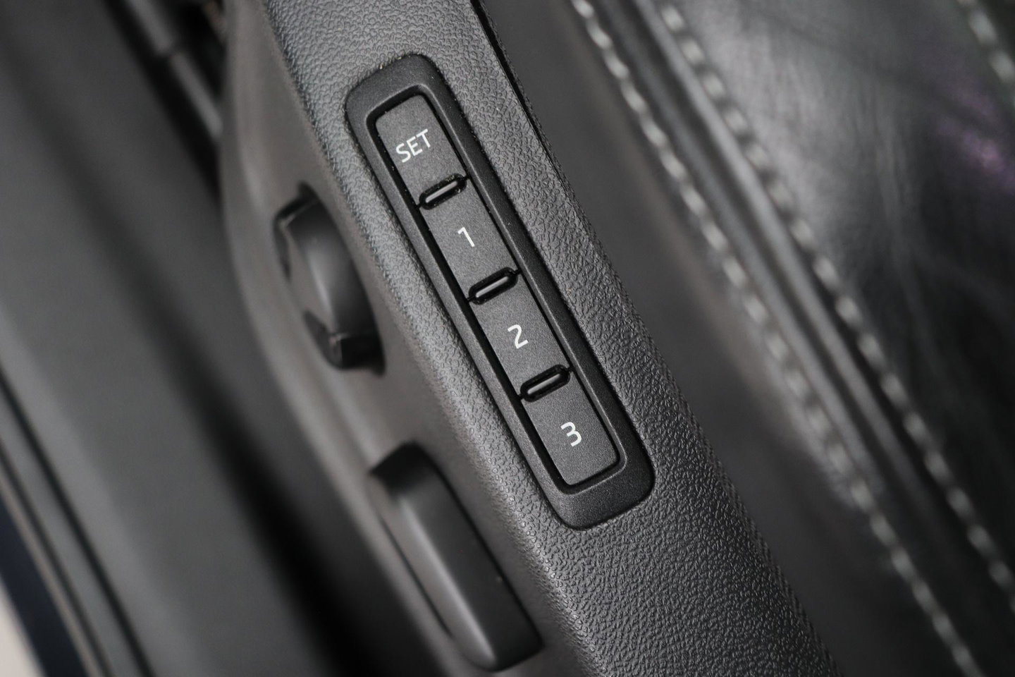 Škoda Kodiaq 1.5 TSI Sportline Business 7p. | Panoramadak | ACC | Trekhaak | Keyless | Stoel+Stuurverwarming | Camera | Lane Assist