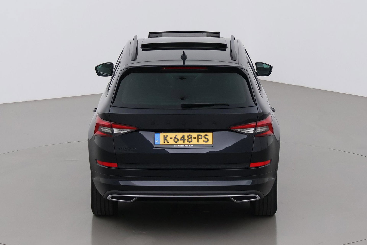 Škoda Kodiaq 1.5 TSI Sportline Business 7p. | Panoramadak | ACC | Trekhaak | Keyless | Stoel+Stuurverwarming | Camera | Lane Assist