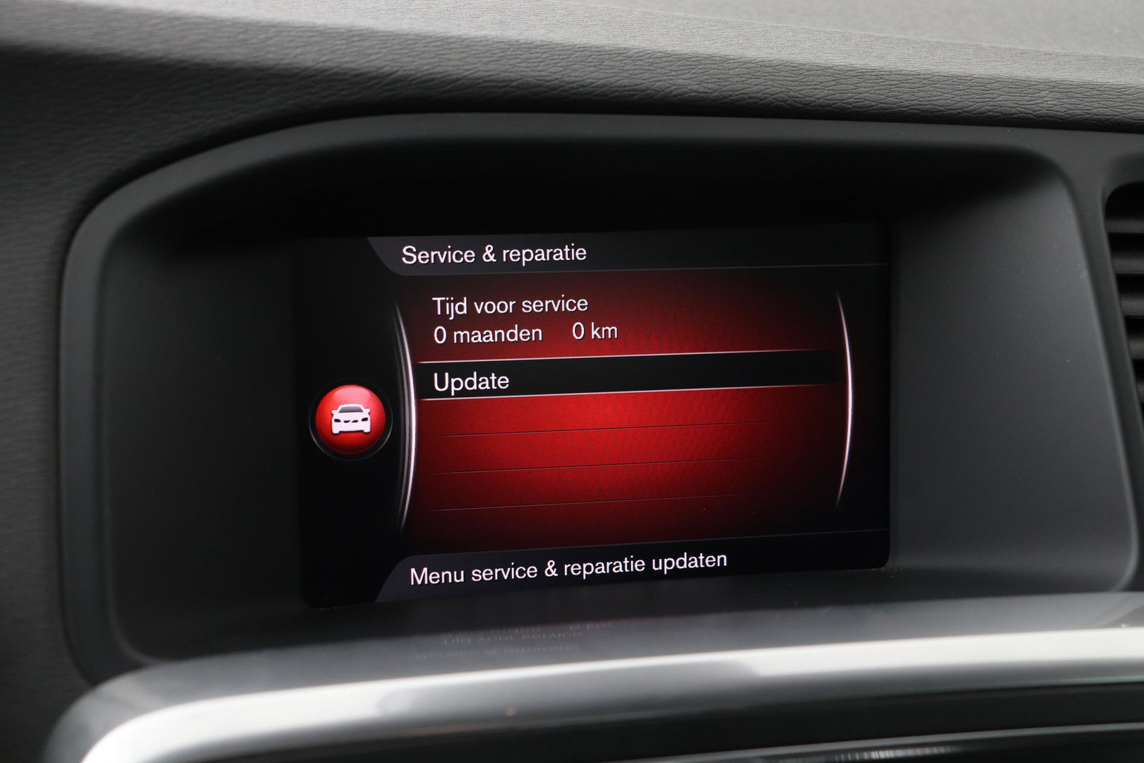 Volvo V60 T4 Business Sport R-Design | Trekhaak | Stoelverwarming | Navigatie | Cruise Control | 18 Inch