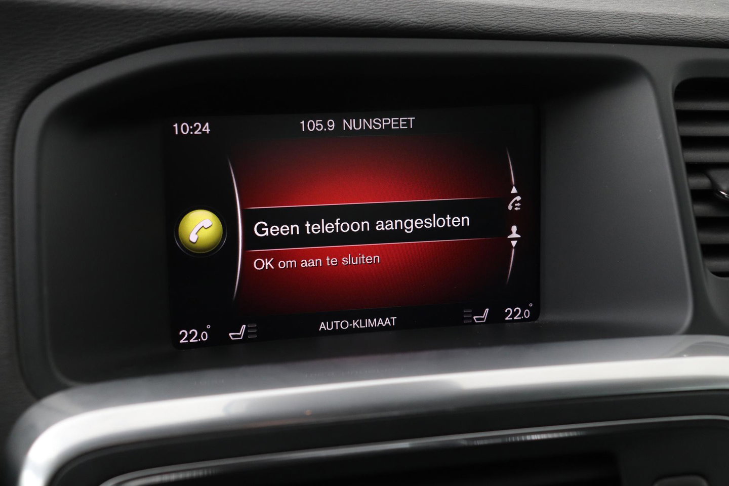 Volvo V60 T4 Business Sport R-Design | Trekhaak | Stoelverwarming | Navigatie | Cruise Control | 18 Inch