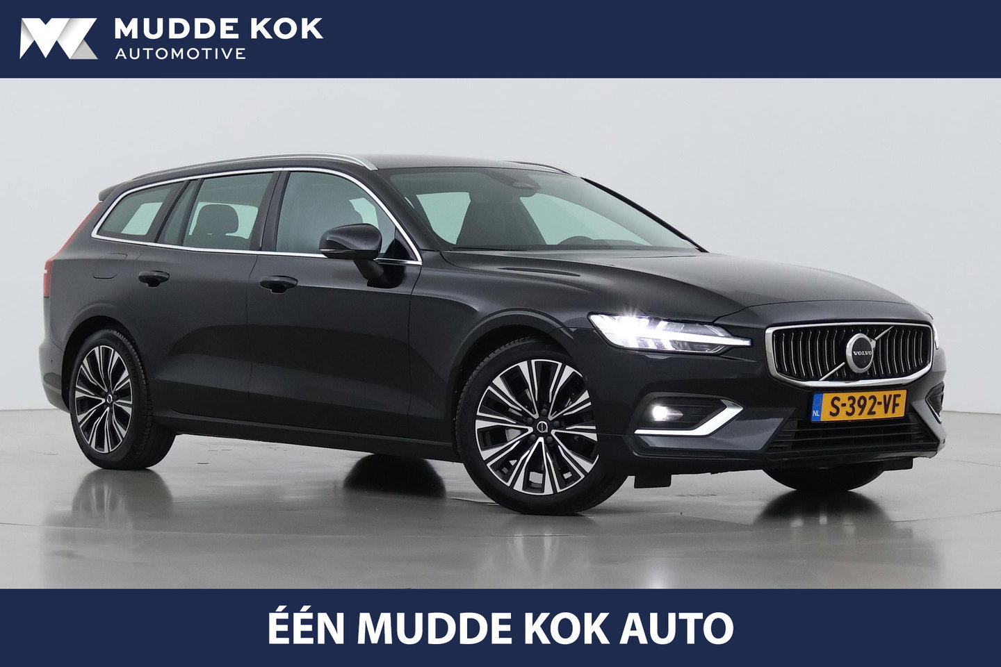 Volvo V60 B4 Plus Bright | ACC | Harman/Kardon | Trekhaak | 360° Camera | Stoel+Stuurverwarming | Keyless | Leder | 18 Inch
