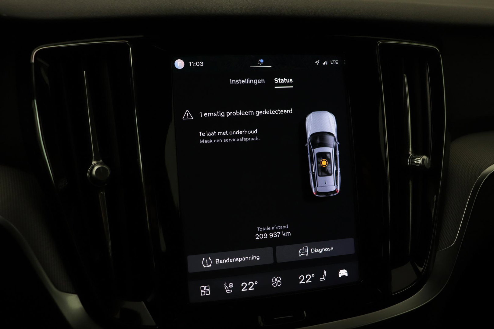 Volvo V60 B4 Plus Bright | ACC | Harman/Kardon | Trekhaak | 360° Camera | Stoel+Stuurverwarming | Keyless | Leder | 18 Inch