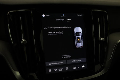 Volvo V60 B4 Plus Bright | ACC | Harman/Kardon | Trekhaak | 360° Camera | Stoel+Stuurverwarming | Keyless | Leder | 18 Inch
