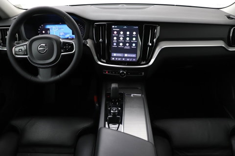 Volvo V60 B4 Plus Bright | ACC | Harman/Kardon | Trekhaak | 360° Camera | Stoel+Stuurverwarming | Keyless | Leder | 18 Inch