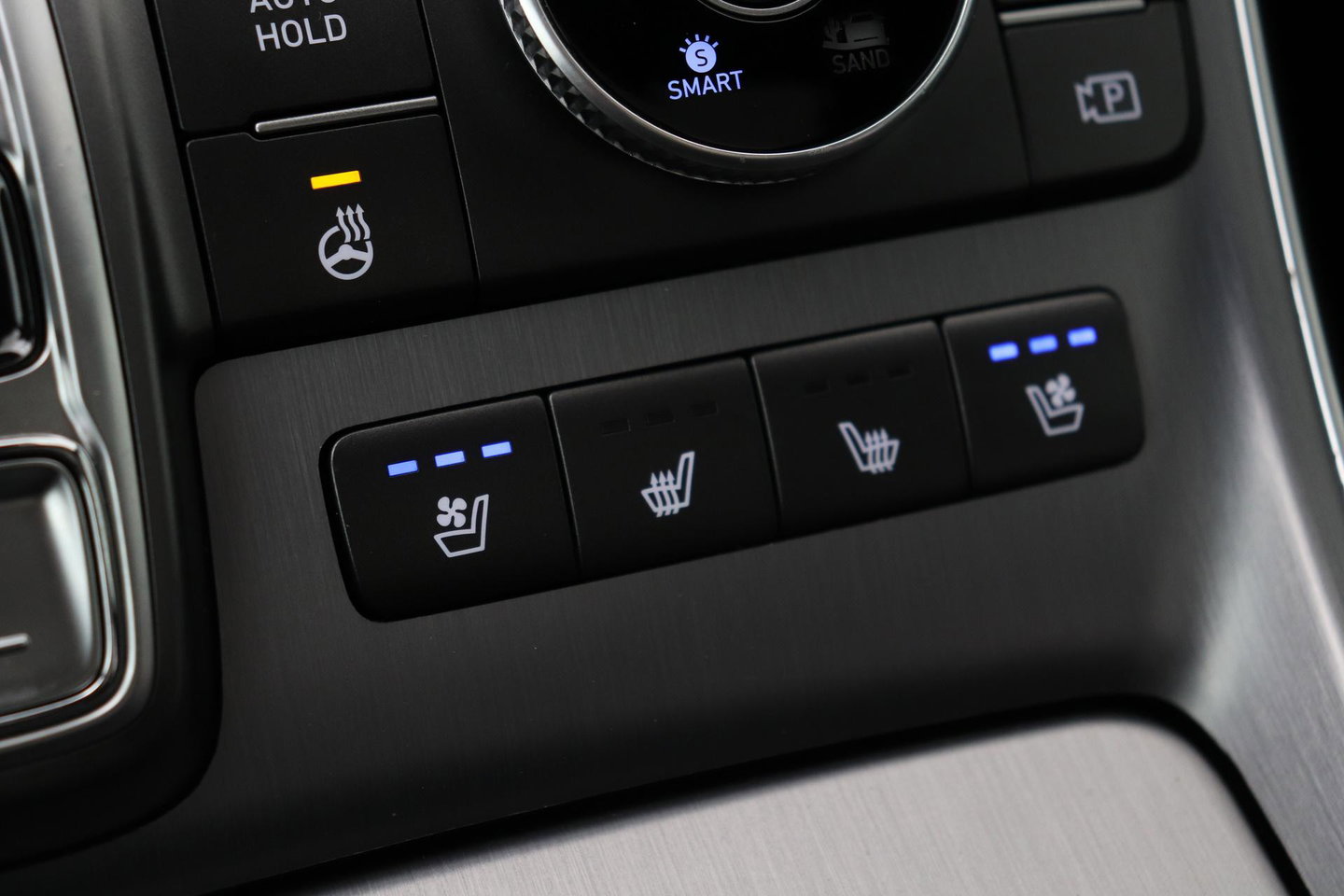Hyundai Santa Fe 1.6 T-GDI PHEV Premium Plus Sky 7p. | Panoramadak | Stoelventilatie | Head-Up | 360° Camera | Trekhaak | Stoel+stuurverwarming | 20 Inch