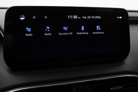 Hyundai Santa Fe 1.6 T-GDI PHEV Premium Plus Sky 7p. | Panoramadak | Stoelventilatie | Head-Up | 360° Camera | Trekhaak | Stoel+stuurverwarming | 20 Inch