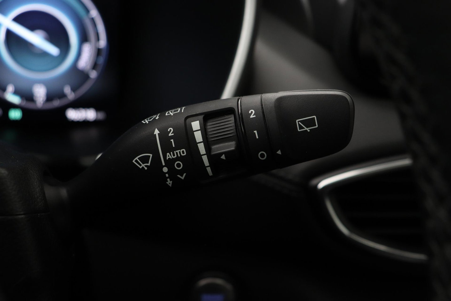 Hyundai Santa Fe 1.6 T-GDI PHEV Premium Plus Sky 7p. | Panoramadak | Stoelventilatie | Head-Up | 360° Camera | Trekhaak | Stoel+stuurverwarming | 20 Inch