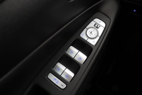 Hyundai Santa Fe 1.6 T-GDI PHEV Premium Plus Sky 7p. | Panoramadak | Stoelventilatie | Head-Up | 360° Camera | Trekhaak | Stoel+stuurverwarming | 20 Inch