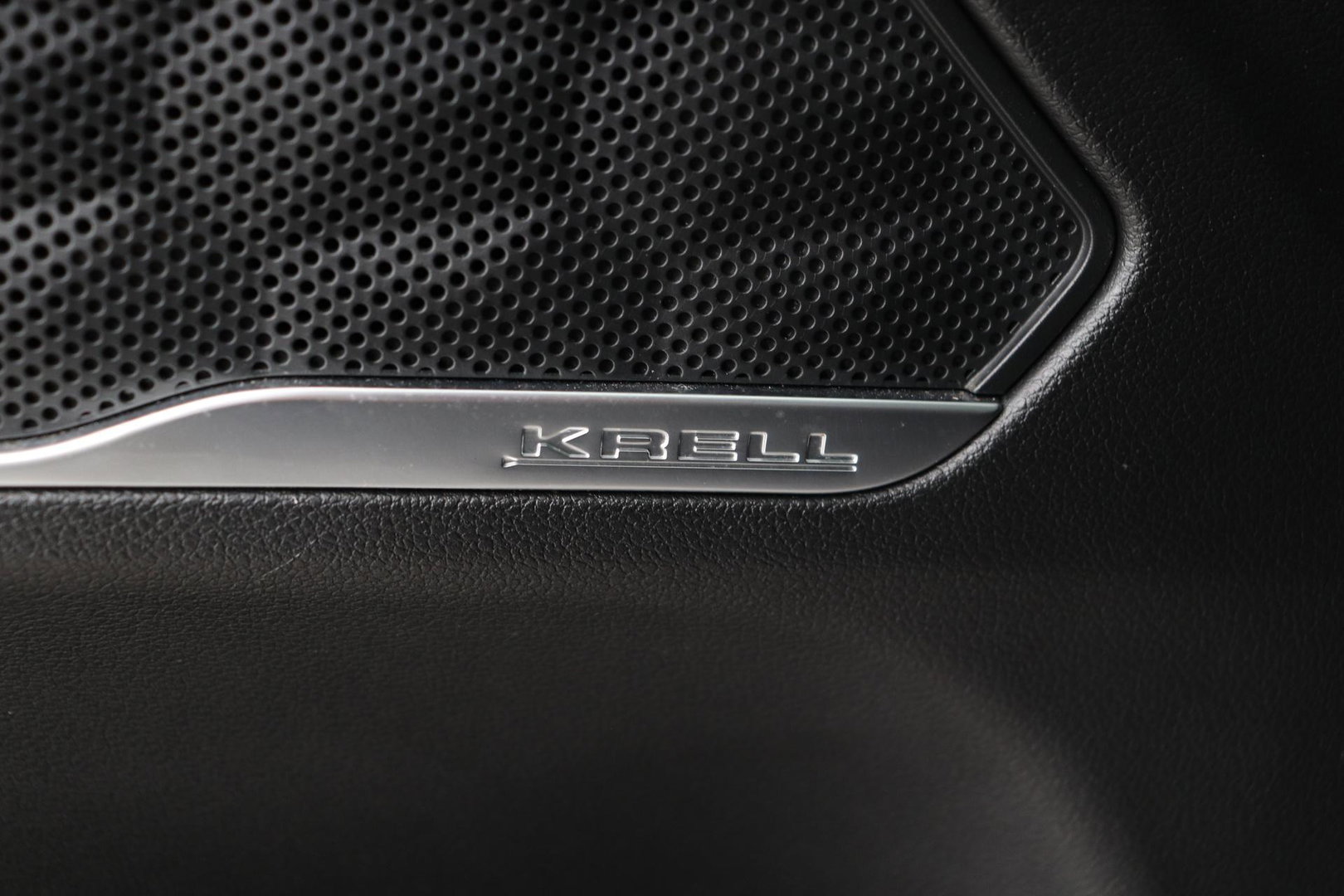 Hyundai Santa Fe 1.6 T-GDI PHEV Premium Plus Sky 7p. | Panoramadak | Stoelventilatie | Head-Up | 360° Camera | Trekhaak | Stoel+stuurverwarming | 20 Inch