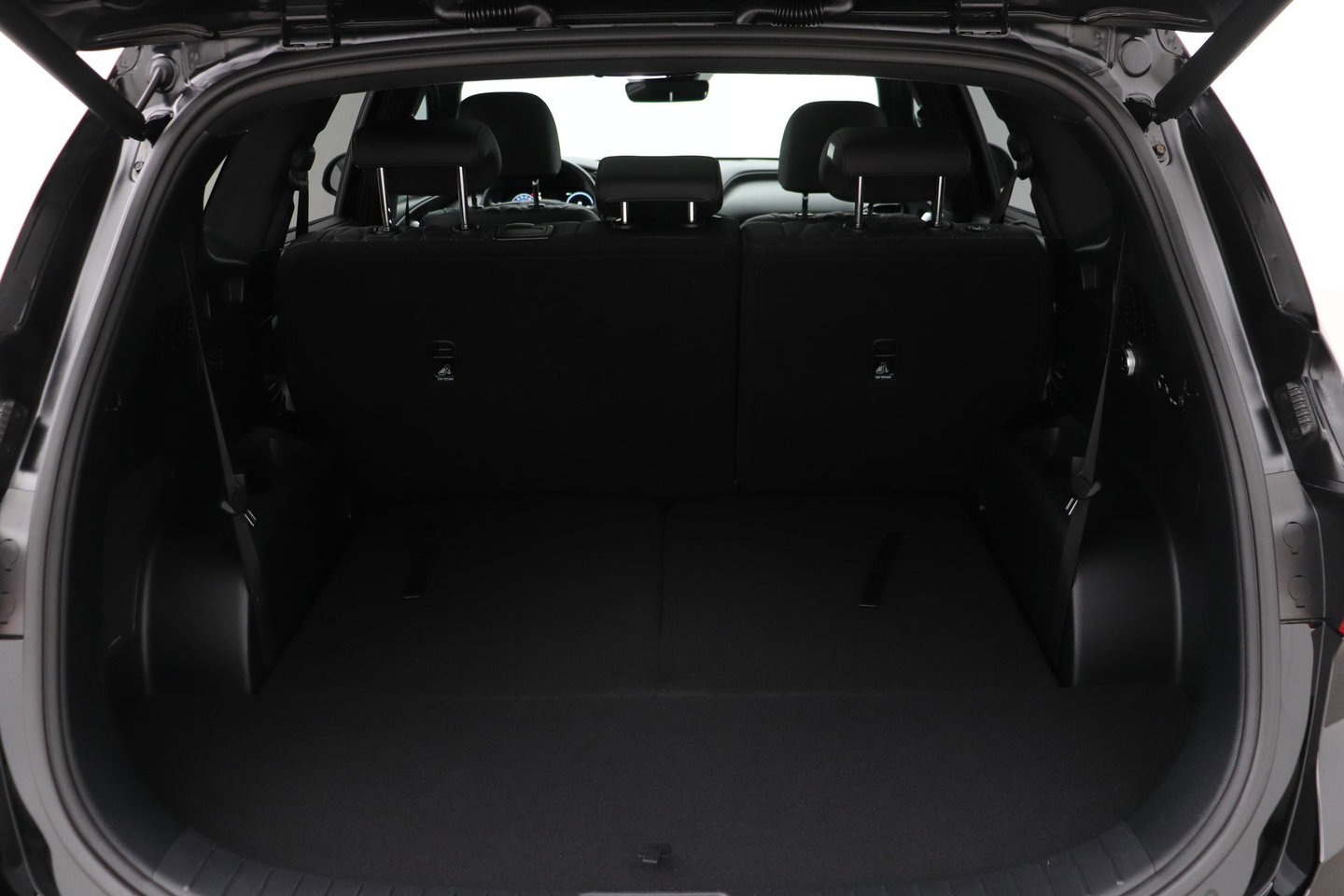 Hyundai Santa Fe 1.6 T-GDI PHEV Premium Plus Sky 7p. | Panoramadak | Stoelventilatie | Head-Up | 360° Camera | Trekhaak | Stoel+stuurverwarming | 20 Inch