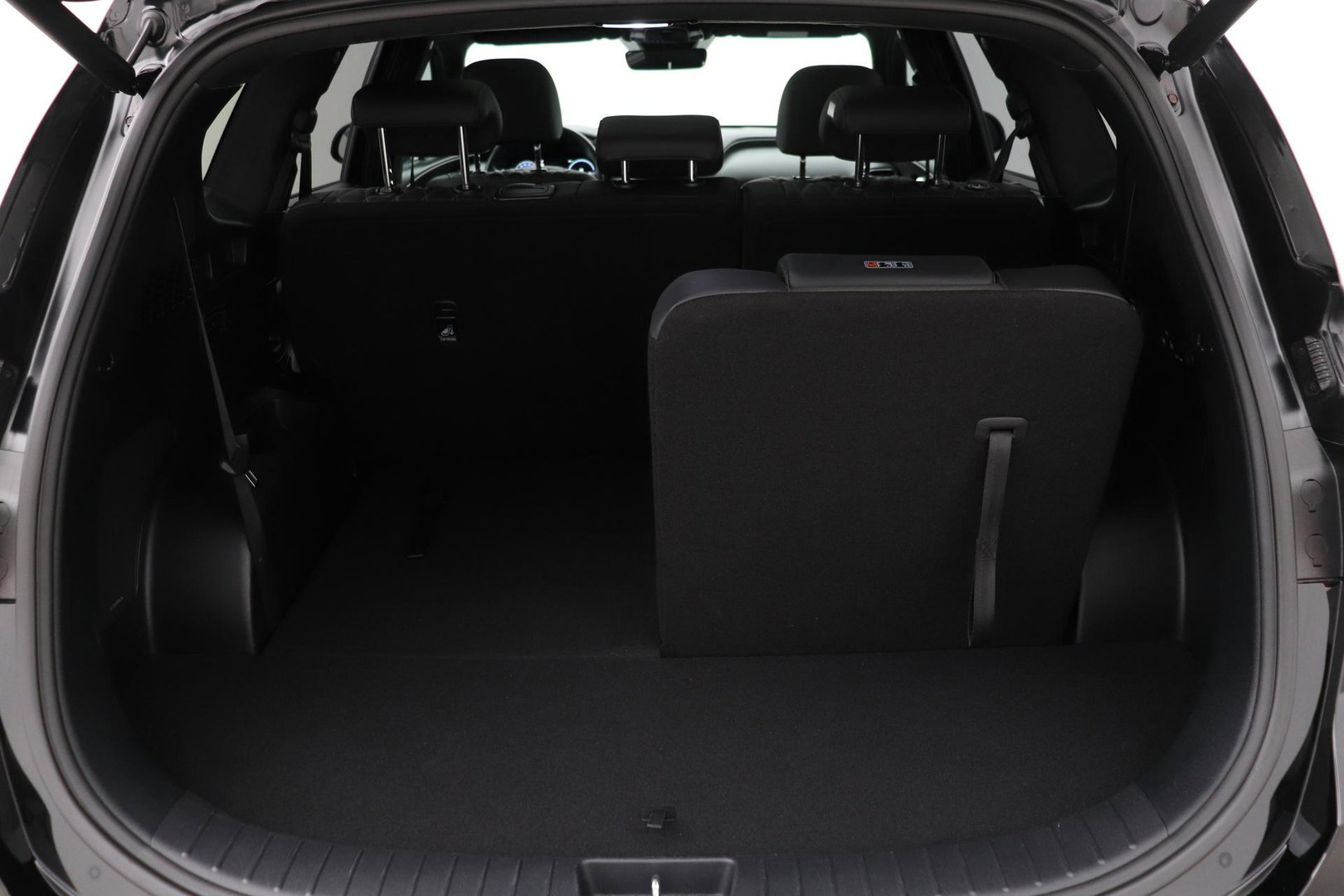 Hyundai Santa Fe 1.6 T-GDI PHEV Premium Plus Sky 7p. | Panoramadak | Stoelventilatie | Head-Up | 360° Camera | Trekhaak | Stoel+stuurverwarming | 20 Inch