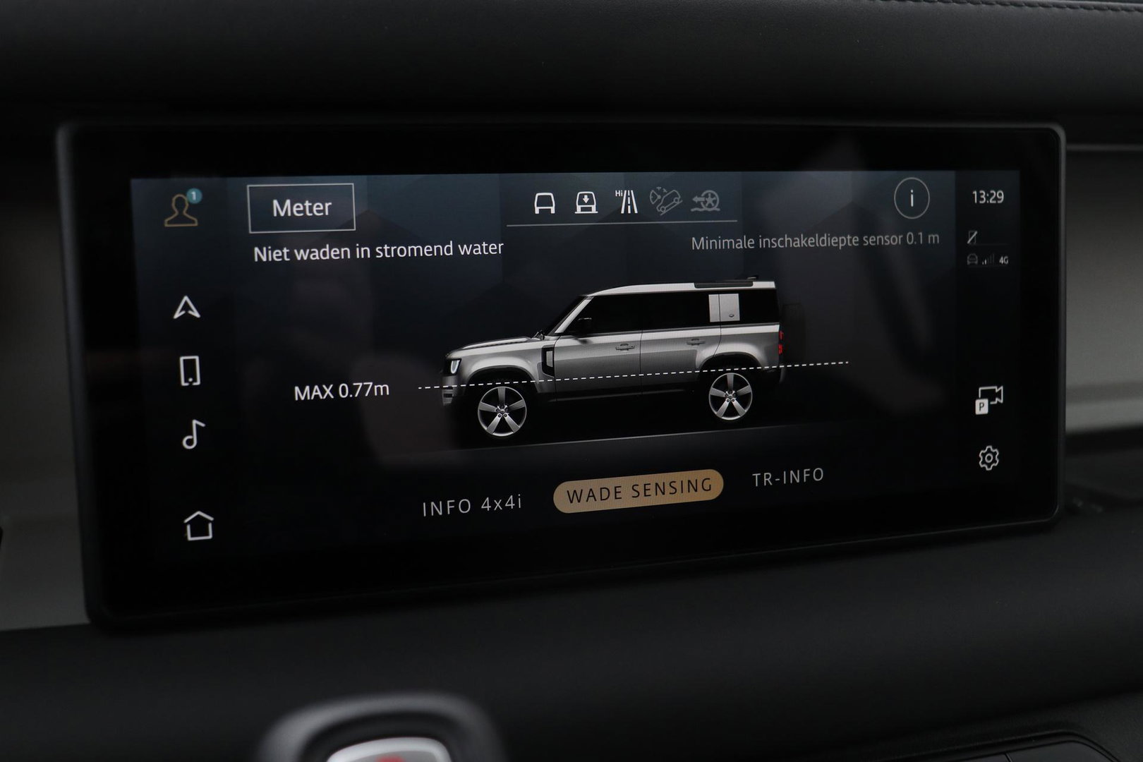 Land Rover Defender 110 P400e X-Dynamic SE | Panoramadak | Trekhaak | Luchtvering | 360° Camera | Meridian | Stoel+Stuurverwarming | BLIS | ACC
