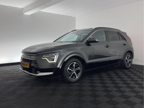 Kia Niro 1.6 GDi Hybrid DynamicPlusLine (INCL.BTW) Aut. *PANO | LEATHER | DIGI-COCKPIT | NAVI-FULLMAP | DAB | ADAPTIVE-CRUISE | CAMERA | HEATED-COMFORTSEATS | KEYLESS | PRIVACYGLASS | SHIFTPADDLES | CARPLAY |  HEAD-UP | ...