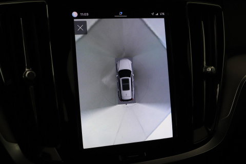 Volvo V60 B4 Plus Bright | ACC | Harman/Kardon | Trekhaak | 360° Camera | Stoel+Stuurverwarming | Keyless | Leder | 18 Inch