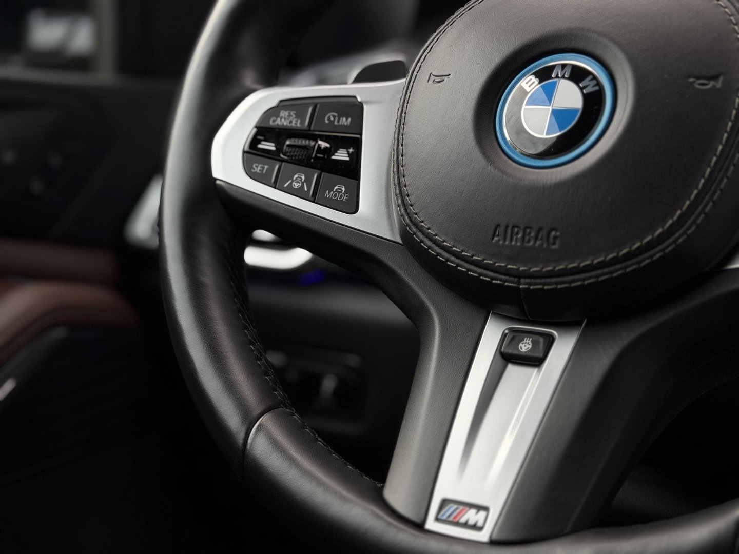 BMW X5 xDrive45e High Ex xLine |SkyLounge|Massage/Ventilatie|22" Bmw Individual|Laser|Entertainment Prof|M-Sport stuurwiel