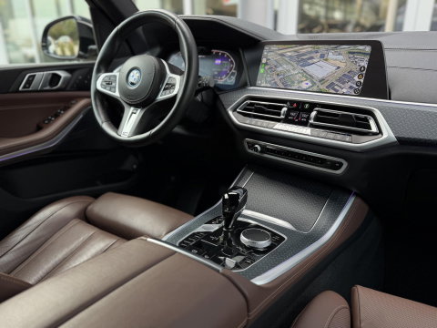 BMW X5 xDrive45e High Ex xLine |SkyLounge|Massage/Ventilatie|22" Bmw Individual|Laser|Entertainment Prof|M-Sport stuurwiel
