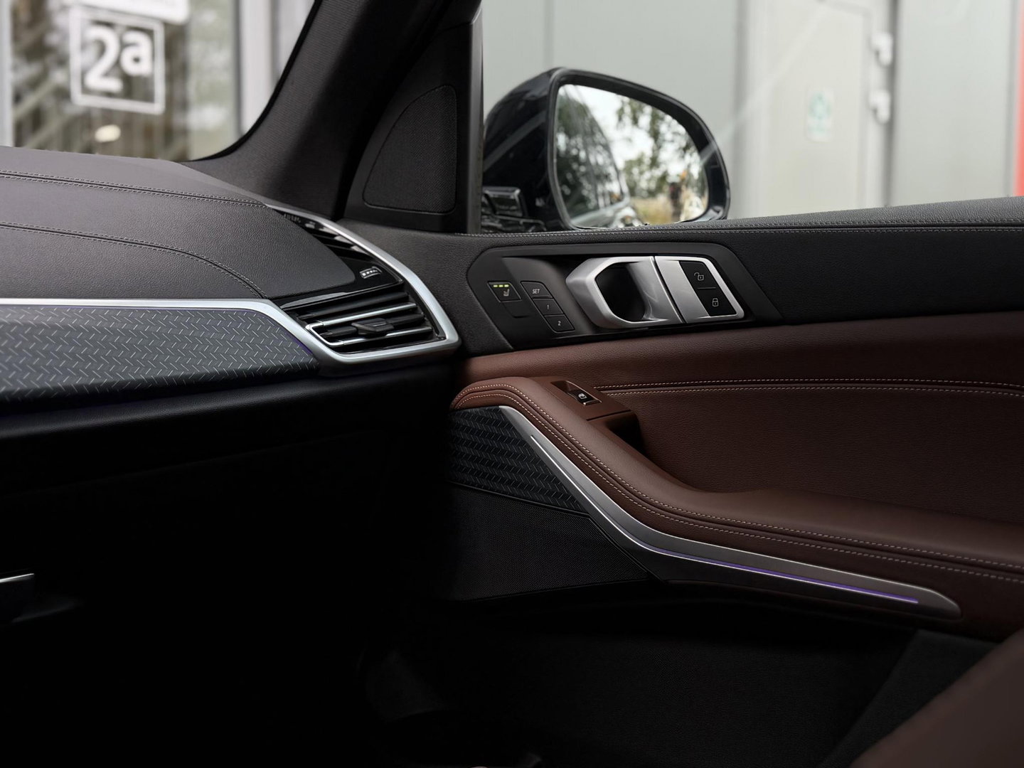 BMW X5 xDrive45e High Ex xLine |SkyLounge|Massage/Ventilatie|22" Bmw Individual|Laser|Entertainment Prof|M-Sport stuurwiel