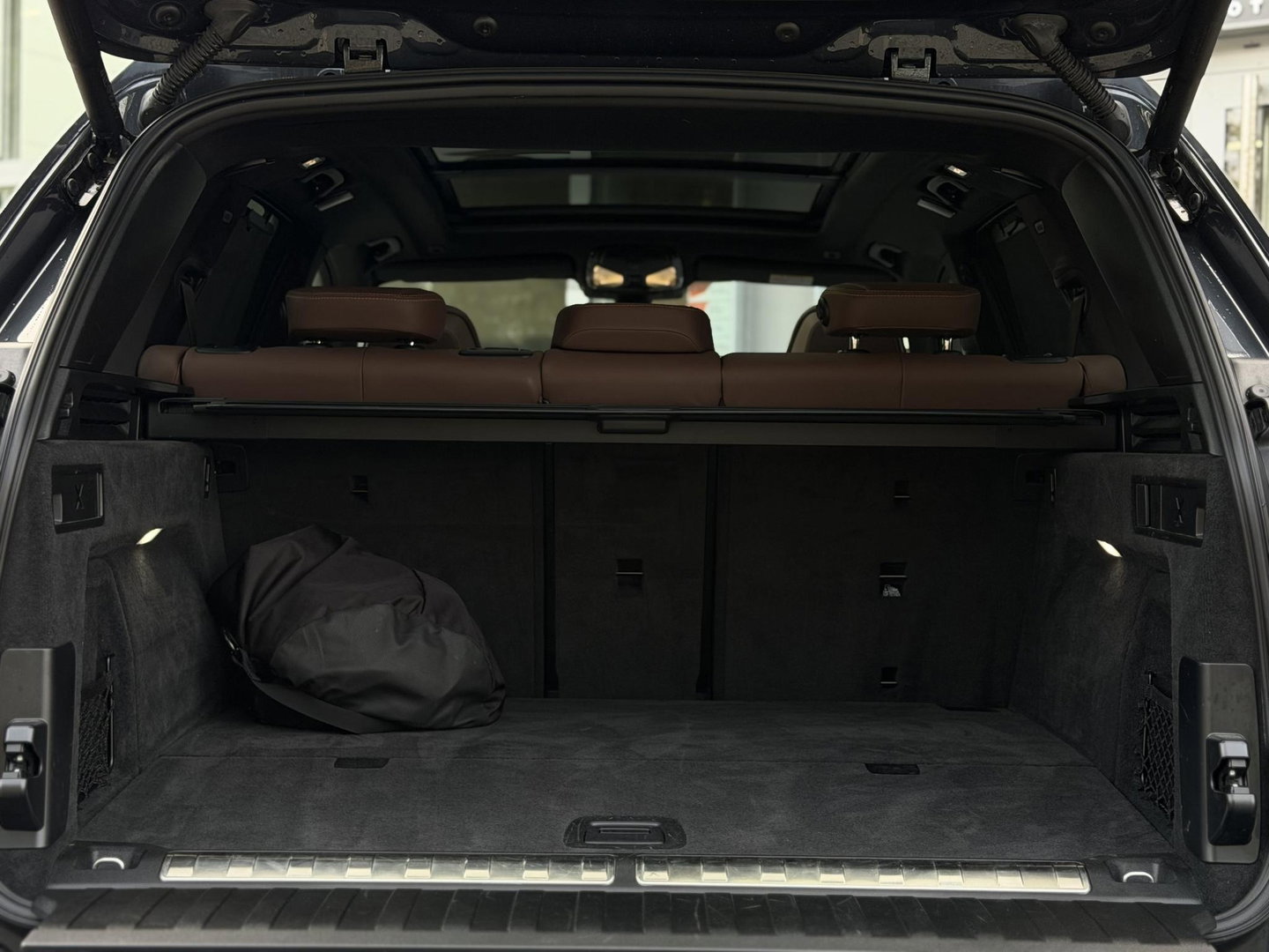 BMW X5 xDrive45e High Ex xLine |SkyLounge|Massage/Ventilatie|22" Bmw Individual|Laser|Entertainment Prof|M-Sport stuurwiel