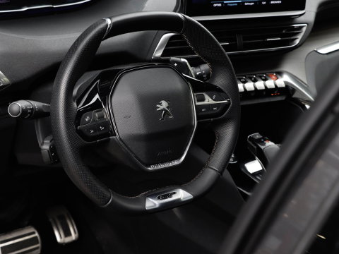 Peugeot 3008 1.6 HYbrid4 300 GT Trekhaak Focal Panodak NappaLeer SoH 95% Dealeronderhouden!