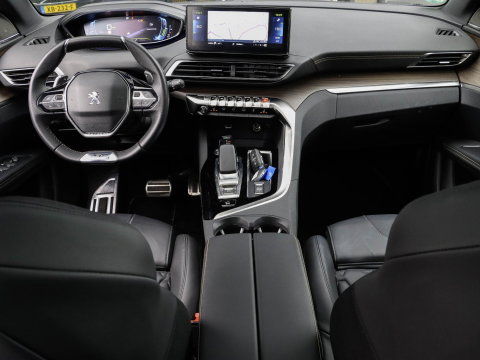Peugeot 3008 1.6 HYbrid4 300 GT Trekhaak Focal Panodak NappaLeer SoH 95% Dealeronderhouden!
