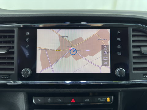 SEAT Ateca 1.5 TSI FR Business Intense (INCL.BTW) *LEATHER-MICROFIBRE | FULL-LED | DIGI-COCKPIT | BEATS-AUDIO | TOP-VIEW | KEYLESS | CARPLAY | NAVI-FULLMAP | DAB+ | SPORT-SEATS | PRIVACY-GLASS | ECC | PDC | CRUISE | 19''ALU | TOWB