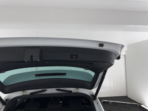 SEAT Ateca 1.5 TSI FR Business Intense (INCL.BTW) *LEATHER-MICROFIBRE | FULL-LED | DIGI-COCKPIT | BEATS-AUDIO | TOP-VIEW | KEYLESS | CARPLAY | NAVI-FULLMAP | DAB+ | SPORT-SEATS | PRIVACY-GLASS | ECC | PDC | CRUISE | 19''ALU | TOWB