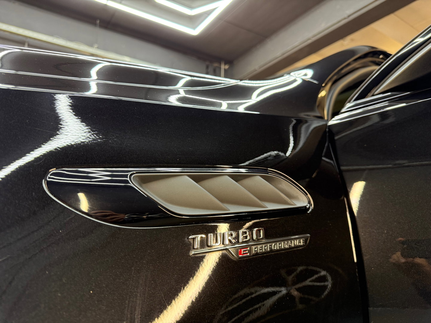 Mercedes-Benz C-Klasse AMG 63 S E Performance Pano|HuD|Memory