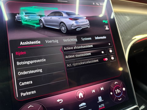 Mercedes-Benz C-Klasse AMG 63 S E Performance Pano|HuD|Memory