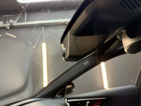 Mercedes-Benz C-Klasse AMG 63 S E Performance Pano|HuD|Memory