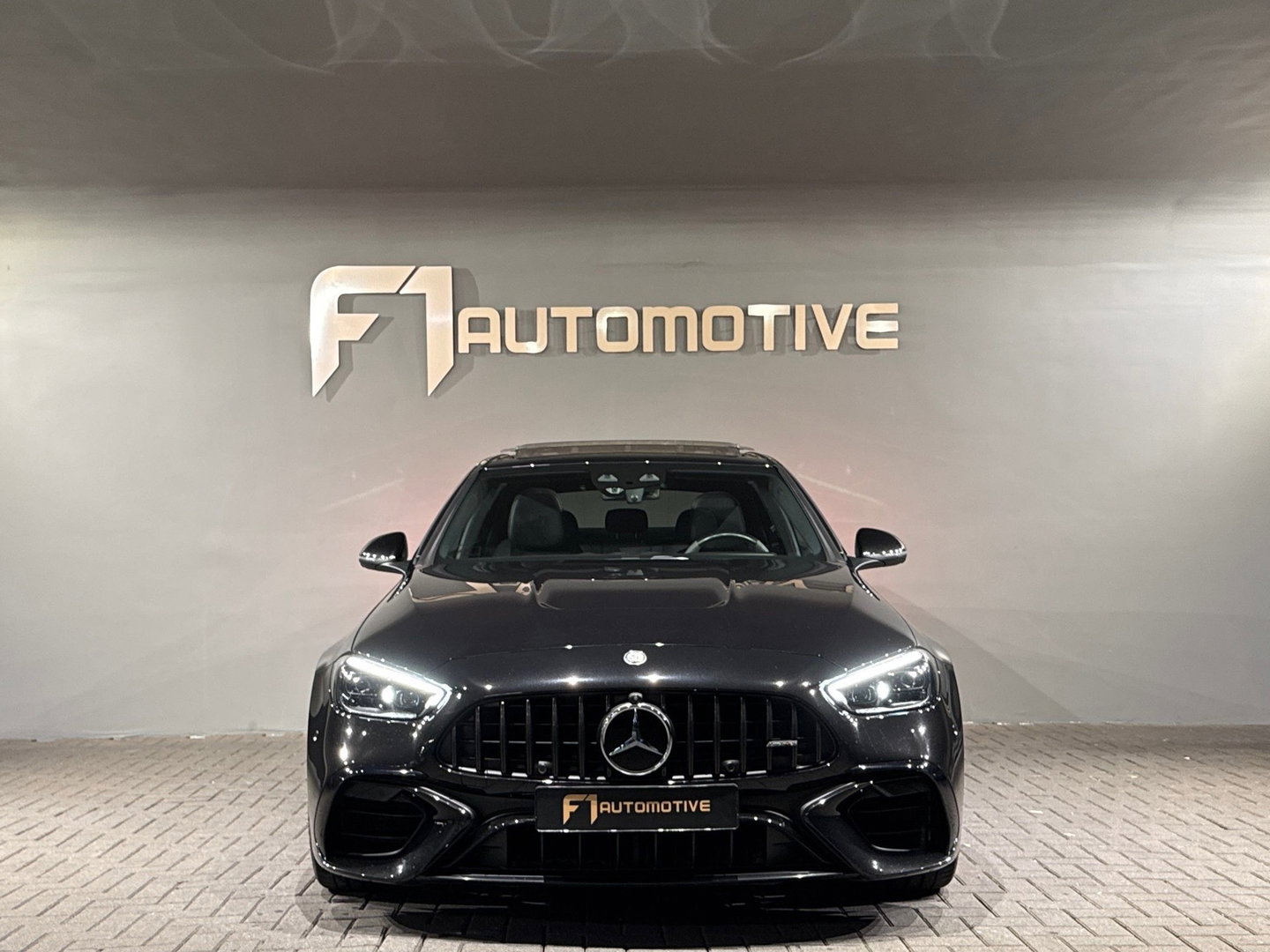 Mercedes-Benz C-Klasse AMG 63 S E Performance Pano|HuD|Memory