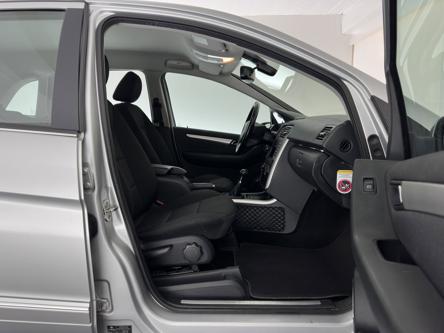 Mercedes-Benz B-Klasse 180 CDI Business Class *NAVI-FULLMAP | AIRCO | CRUISE | COMFORT-SEATS | 16''ALU | TOWBAR*