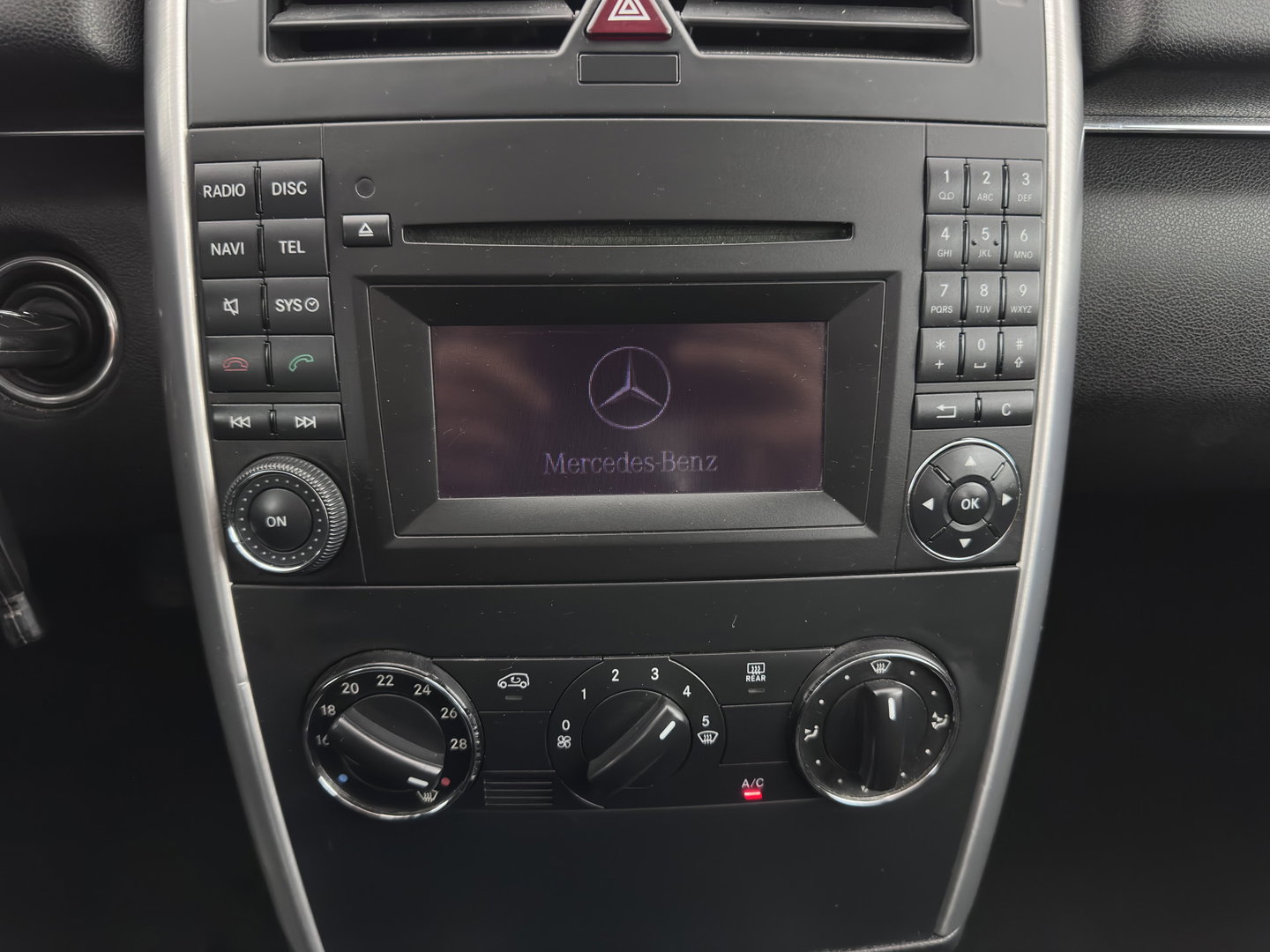 Mercedes-Benz B-Klasse 180 CDI Business Class *NAVI-FULLMAP | AIRCO | CRUISE | COMFORT-SEATS | 16''ALU | TOWBAR*