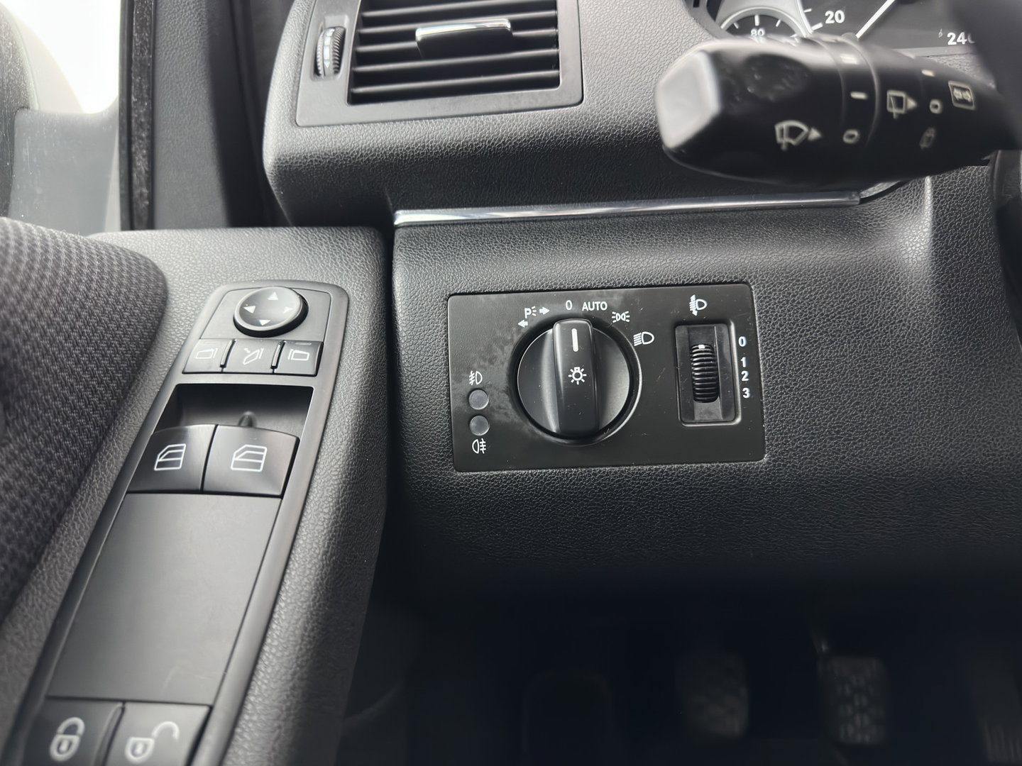 Mercedes-Benz B-Klasse 180 CDI Business Class *NAVI-FULLMAP | AIRCO | CRUISE | COMFORT-SEATS | 16''ALU | TOWBAR*
