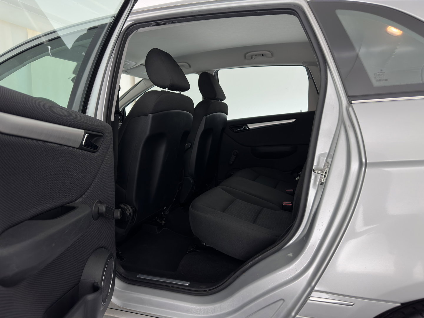 Mercedes-Benz B-Klasse 180 CDI Business Class *NAVI-FULLMAP | AIRCO | CRUISE | COMFORT-SEATS | 16''ALU | TOWBAR*