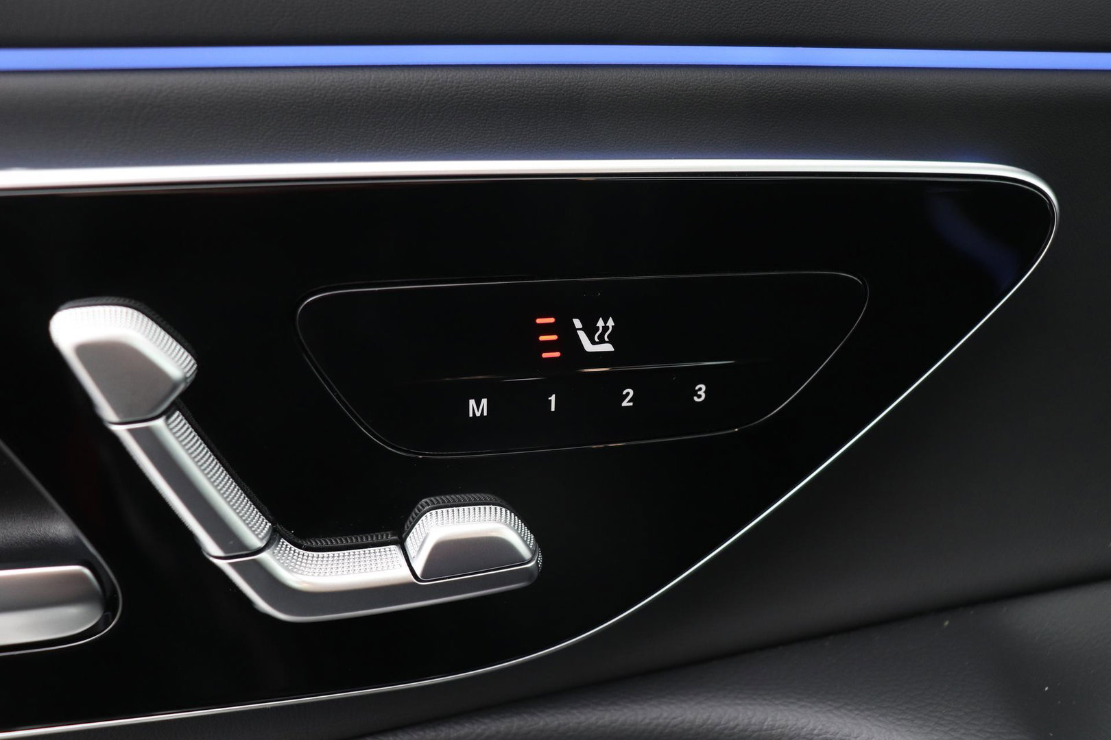 Mercedes-Benz E-Klasse AMG 53 4MATIC+ | Achterasbesturing | 360° Camera | Trekhaak | Keyless | Stoelverwarming | 20 Inch