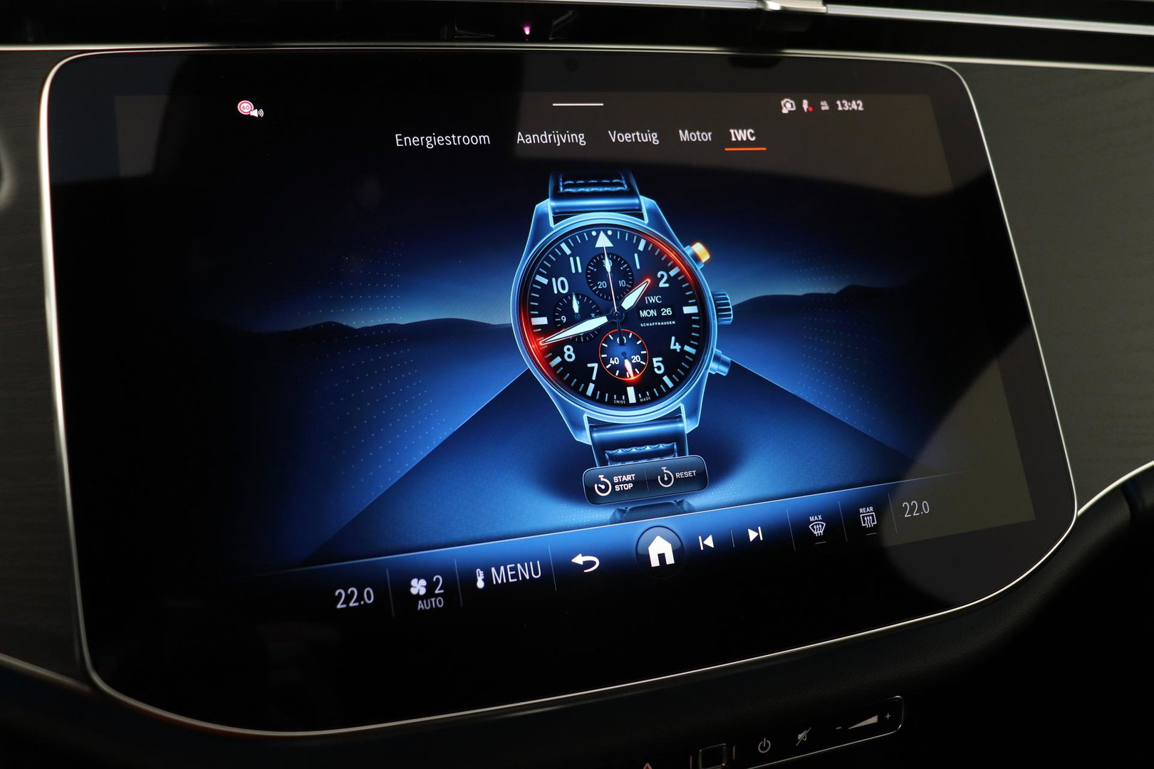 Mercedes-Benz E-Klasse AMG 53 4MATIC+ | Achterasbesturing | 360° Camera | Trekhaak | Keyless | Stoelverwarming | 20 Inch