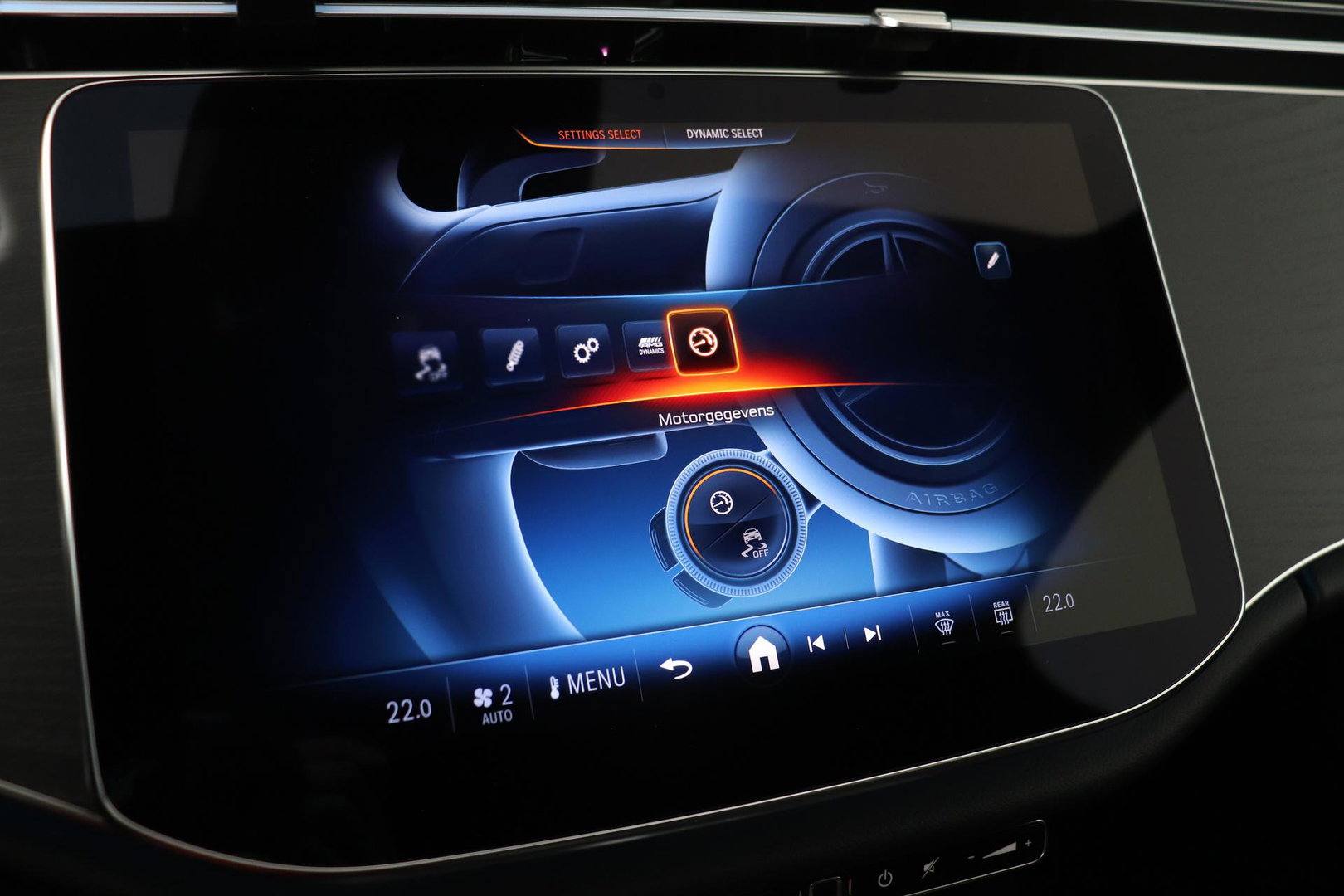 Mercedes-Benz E-Klasse AMG 53 4MATIC+ | Achterasbesturing | 360° Camera | Trekhaak | Keyless | Stoelverwarming | 20 Inch