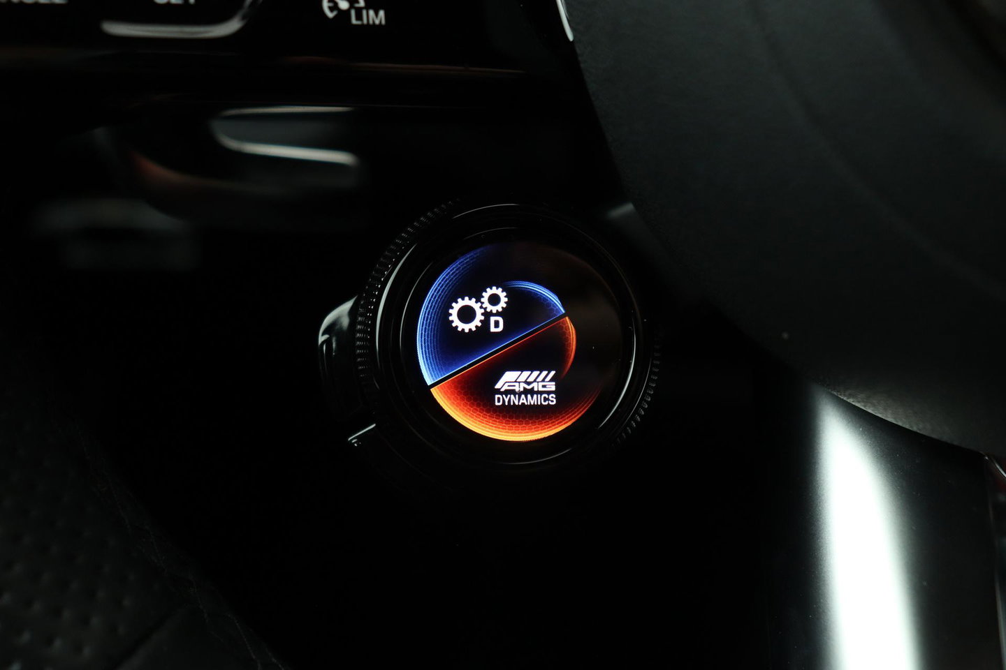 Mercedes-Benz E-Klasse AMG 53 4MATIC+ | Achterasbesturing | 360° Camera | Trekhaak | Keyless | Stoelverwarming | 20 Inch