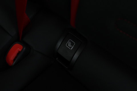 Mercedes-Benz E-Klasse AMG 53 4MATIC+ | Achterasbesturing | 360° Camera | Trekhaak | Keyless | Stoelverwarming | 20 Inch