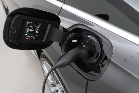 Mercedes-Benz E-Klasse AMG 53 4MATIC+ | Achterasbesturing | 360° Camera | Trekhaak | Keyless | Stoelverwarming | 20 Inch