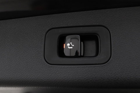 Mercedes-Benz E-Klasse AMG 53 4MATIC+ | Achterasbesturing | 360° Camera | Trekhaak | Keyless | Stoelverwarming | 20 Inch