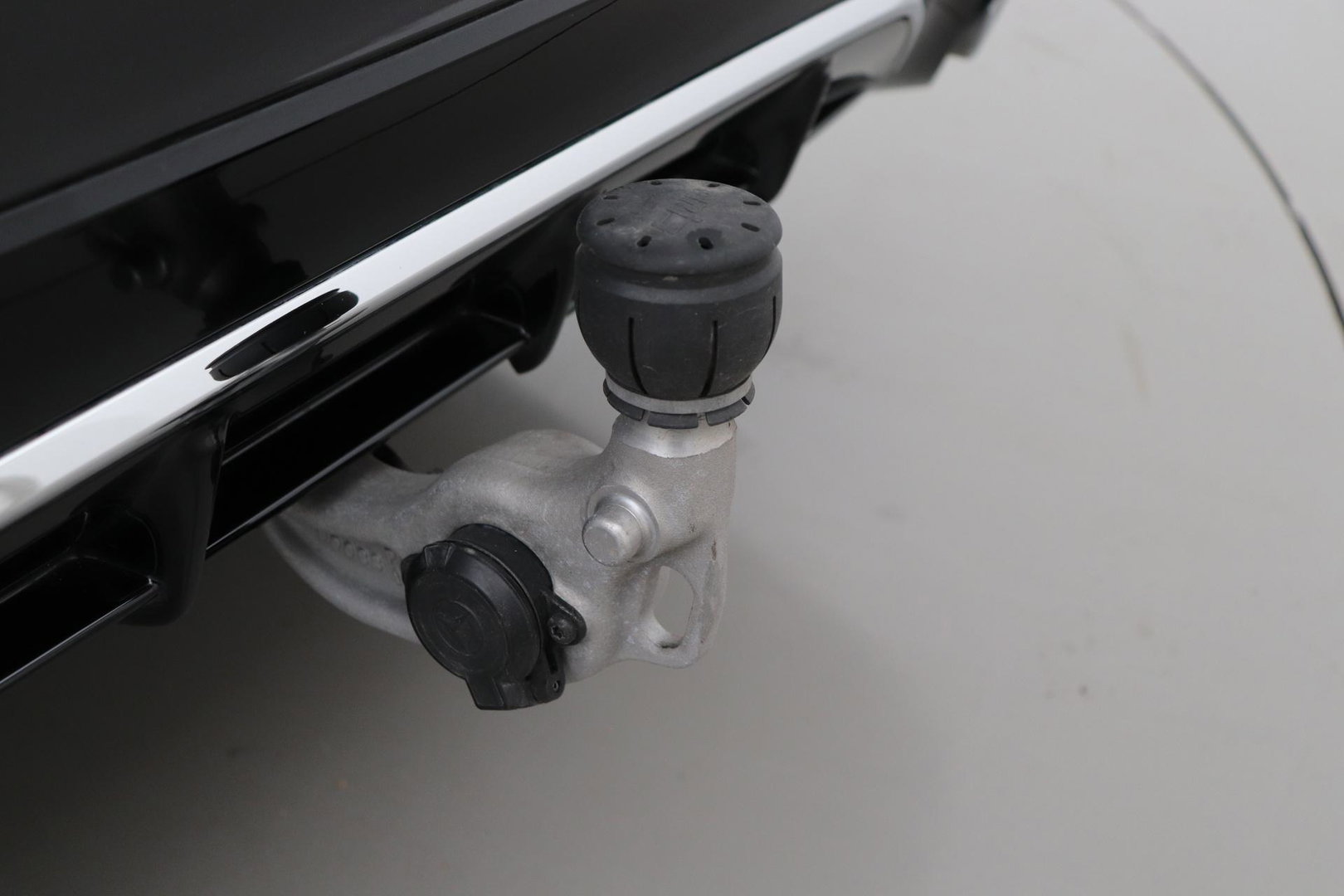 Mercedes-Benz E-Klasse AMG 53 4MATIC+ | Achterasbesturing | 360° Camera | Trekhaak | Keyless | Stoelverwarming | 20 Inch