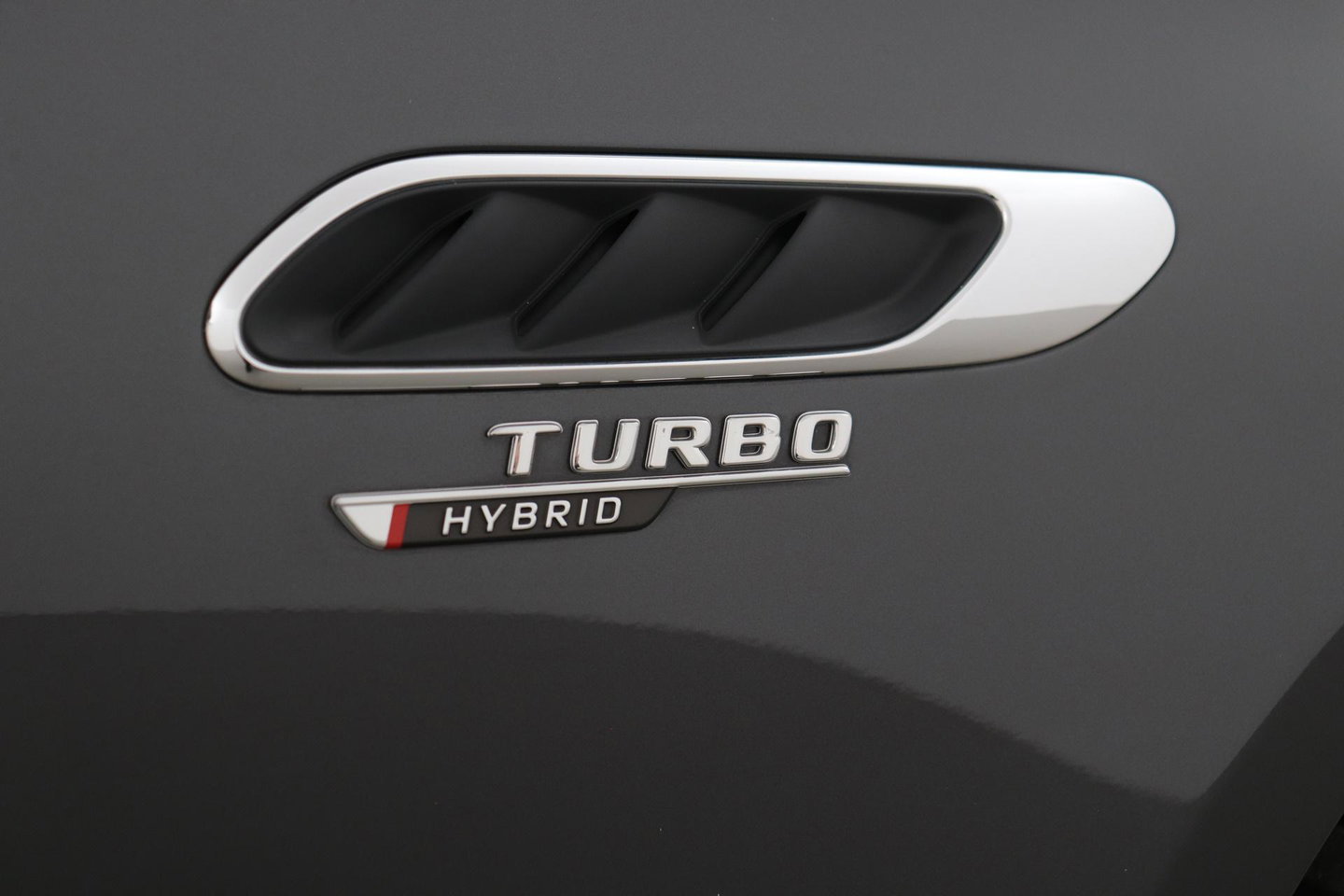 Mercedes-Benz E-Klasse AMG 53 4MATIC+ | Achterasbesturing | 360° Camera | Trekhaak | Keyless | Stoelverwarming | 20 Inch