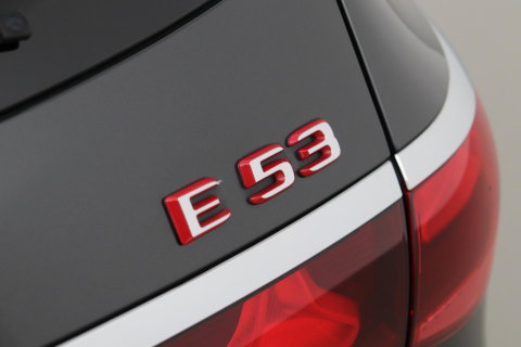 Mercedes-Benz E-Klasse AMG 53 4MATIC+ | Achterasbesturing | 360° Camera | Trekhaak | Keyless | Stoelverwarming | 20 Inch