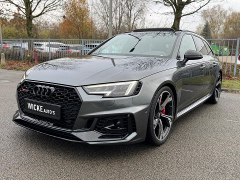 Audi A4 Avant 2.9 TFSI RS 4 quattro 450PK B&O 3D Pano Carbon Massage Leder