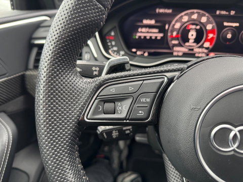Audi A4 Avant 2.9 TFSI RS 4 quattro 450PK B&O 3D Pano Carbon Massage Leder
