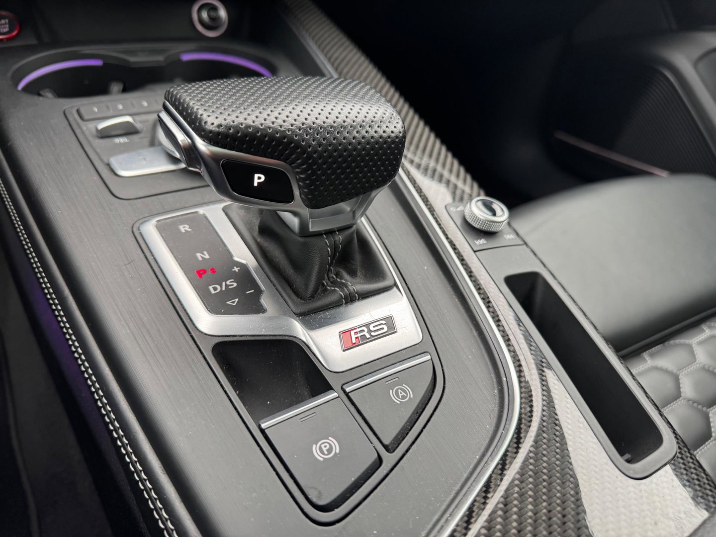 Audi A4 Avant 2.9 TFSI RS 4 quattro 450PK B&O 3D Pano Carbon Massage Leder