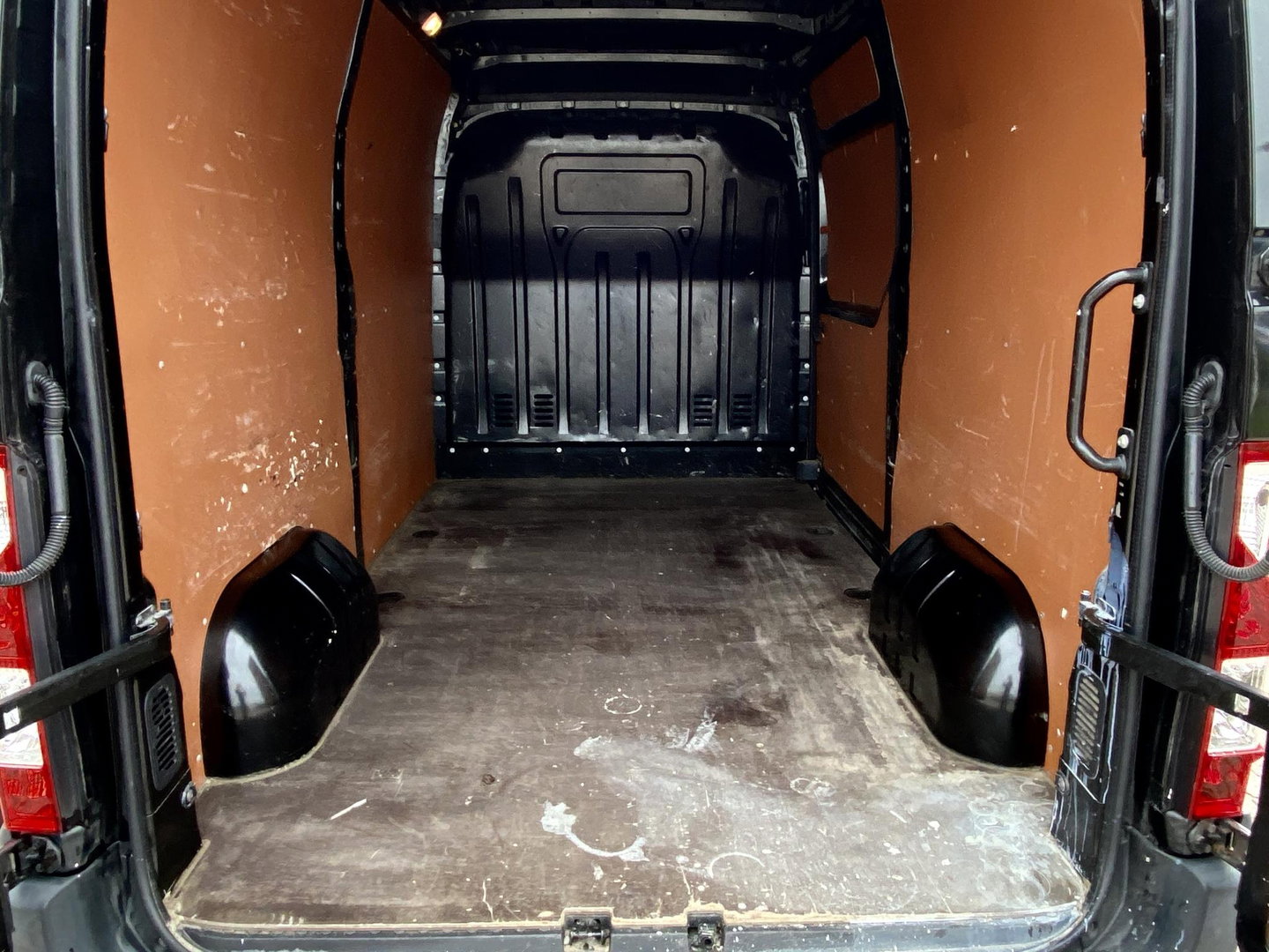 Renault Master 150PK L2H2 Energy GLASRESTEEL  | TREKHAAK | GLASWAGEN | CRUISE | AC