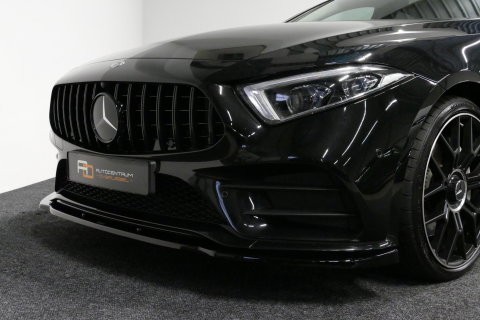 Mercedes-Benz CLS 450 4MATIC AMG Line / CLS63 AMG Diffuser / Panamericana Grille / Maxton Design Bodykit / Schuif-/kanteldak / Multibeam LED / Apple Carplay - Android Auto / 360 graden Camera / 20'' LMV / Stoelverwarming / Achteruitrijcamera / Dodehoek detectie